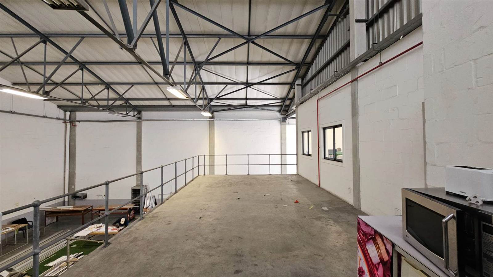 404  m² Industrial space in Airport Industria photo number 6