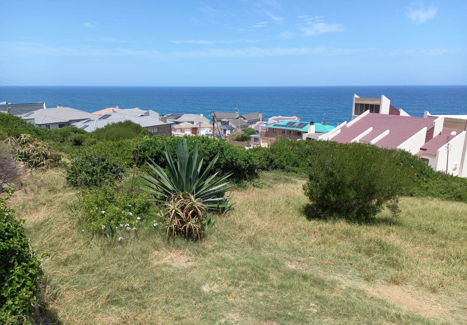 869 m² Land available in Dana Bay photo number 5