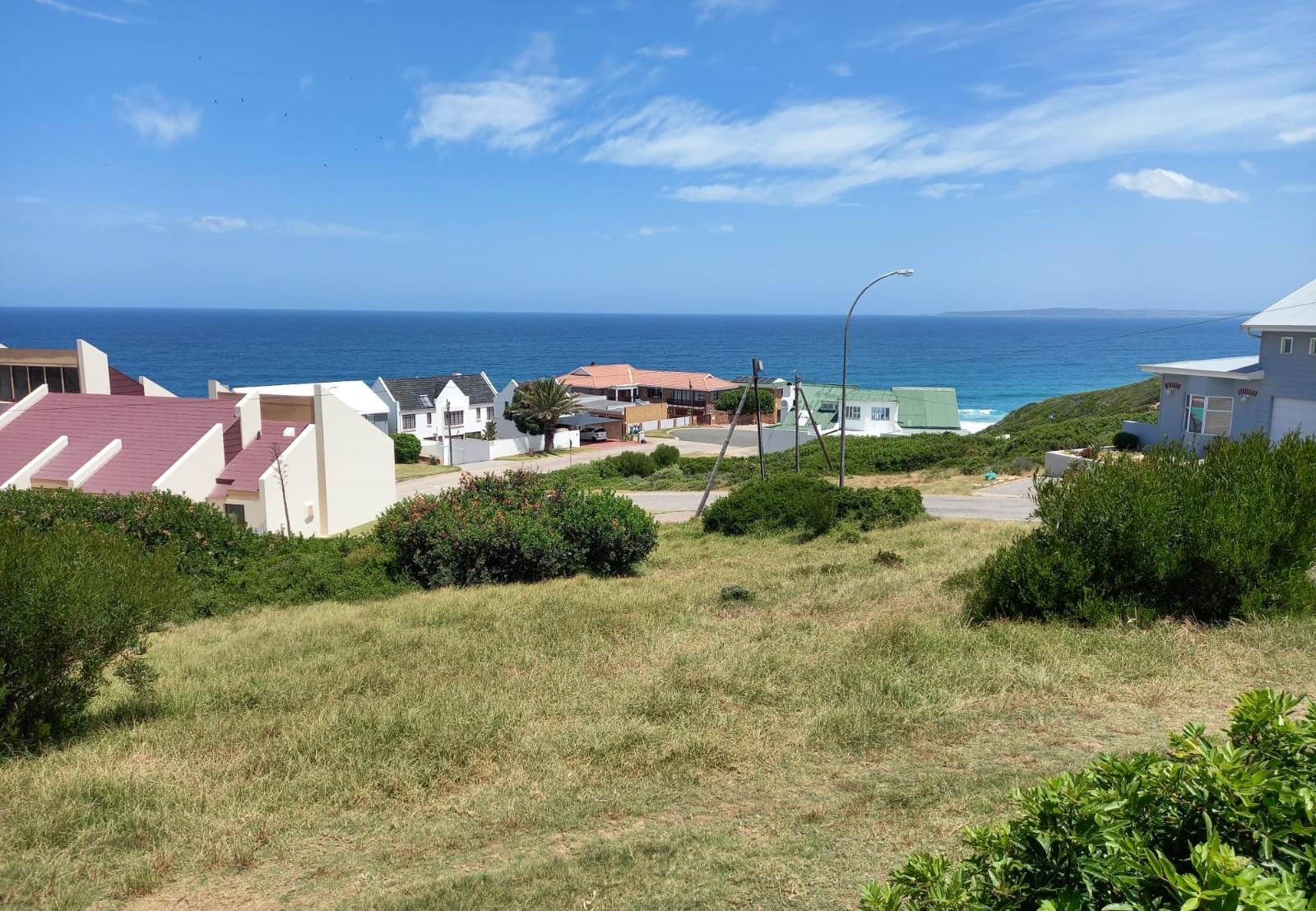 869 m² Land available in Dana Bay photo number 1