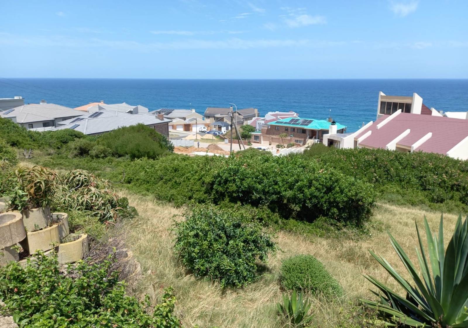 869 m² Land available in Dana Bay photo number 7