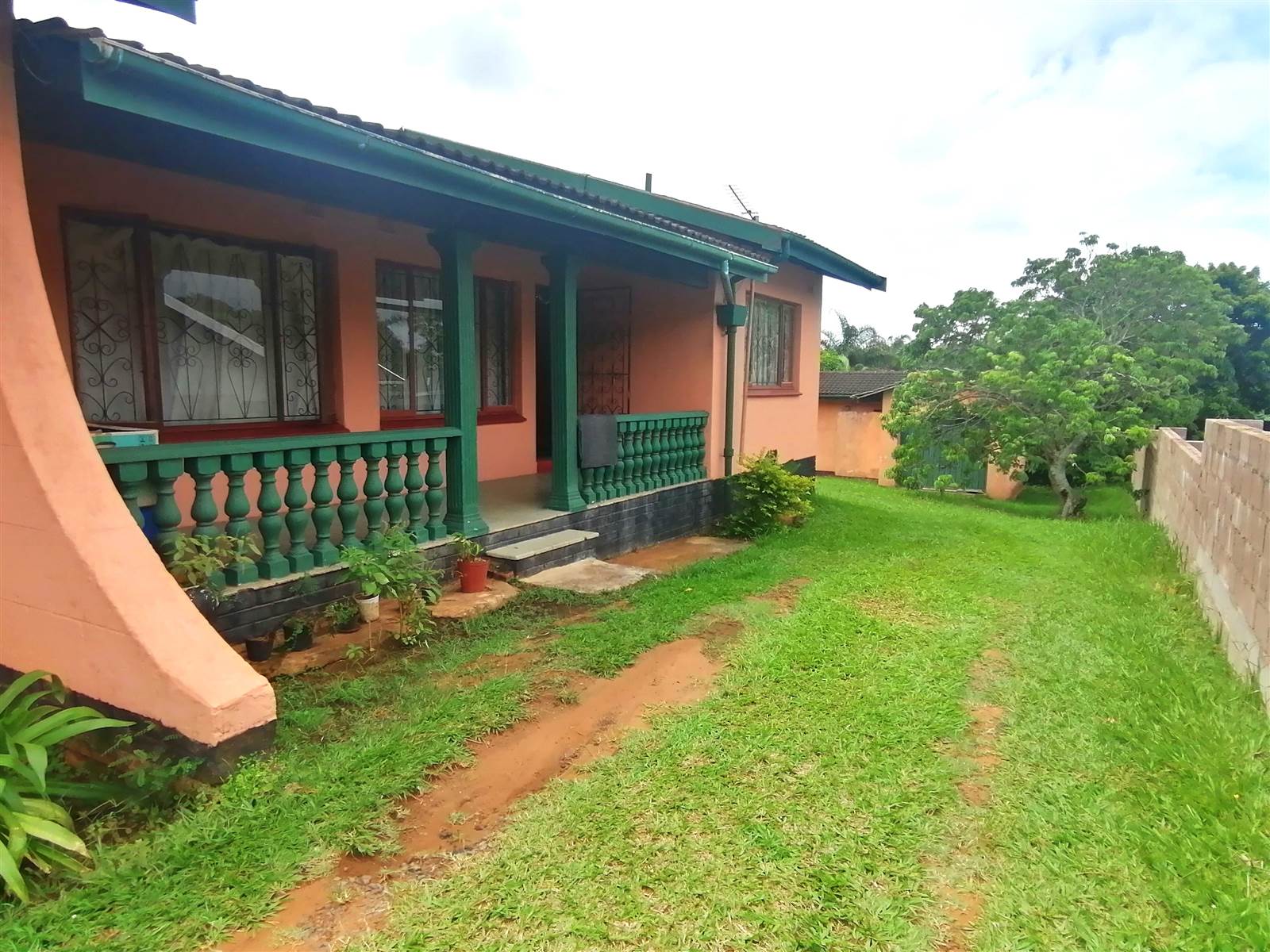 4 Bed House in Isipingo Rail photo number 18