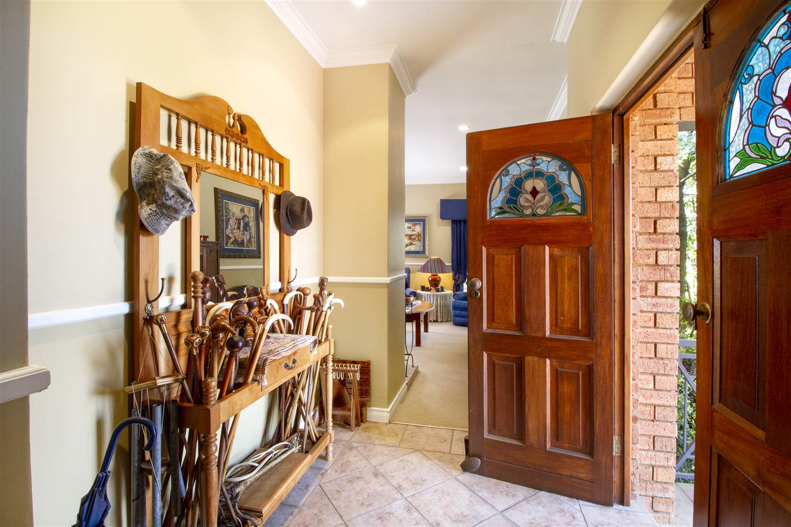 4 Bed House in Mooikloof Equestrian Estate photo number 3
