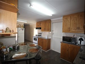 4 Bed House in Actonville