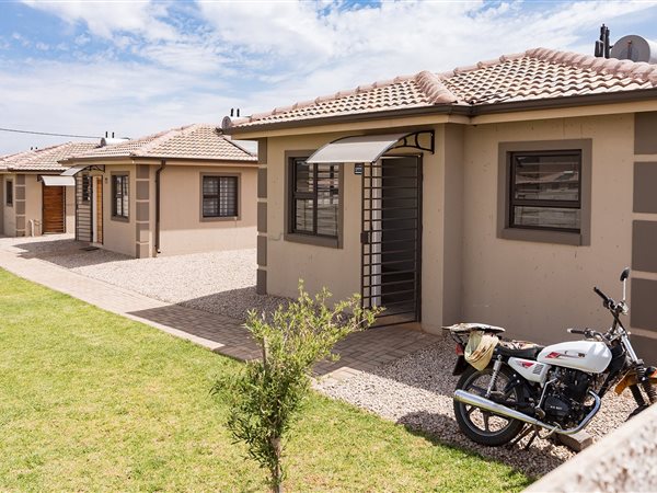 3 Bedroom House 3 Bedroom House