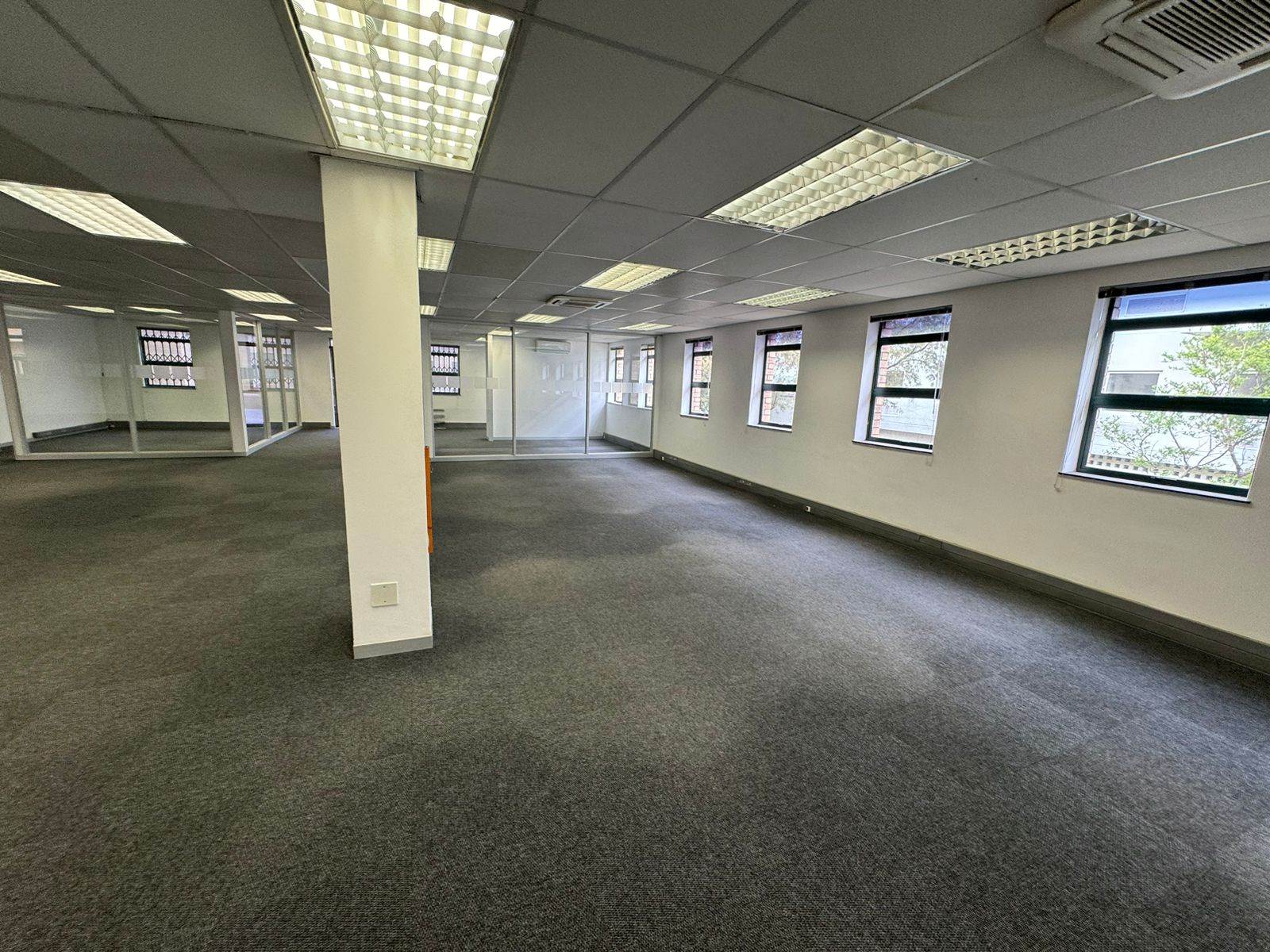 527  m² Commercial space in Sunninghill photo number 27
