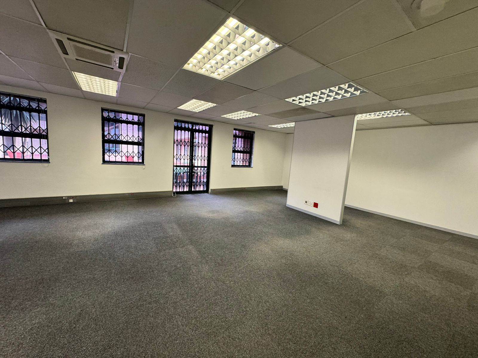 527  m² Commercial space in Sunninghill photo number 16