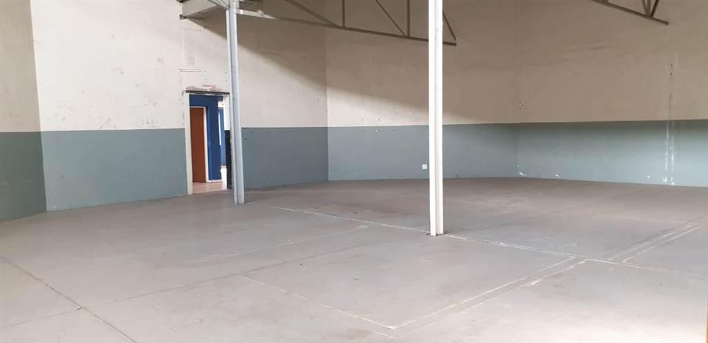 400  m² Commercial space in Tzaneen Industrial photo number 13