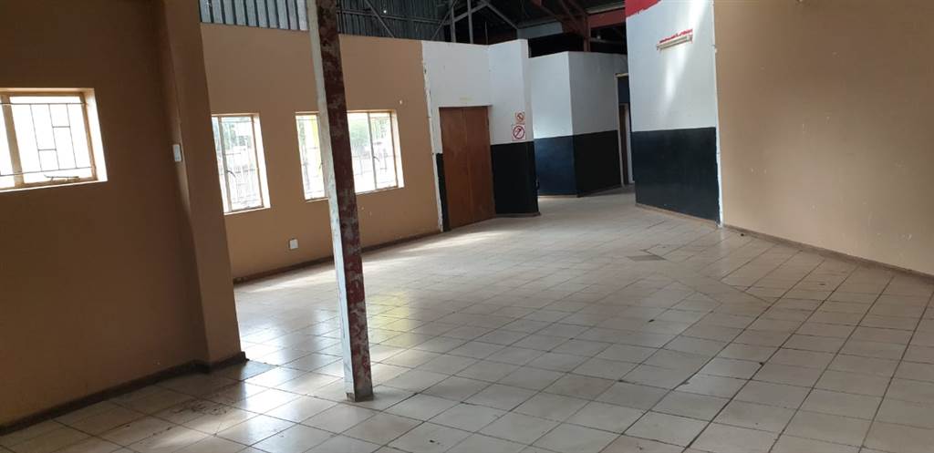 400  m² Commercial space in Tzaneen Industrial photo number 20