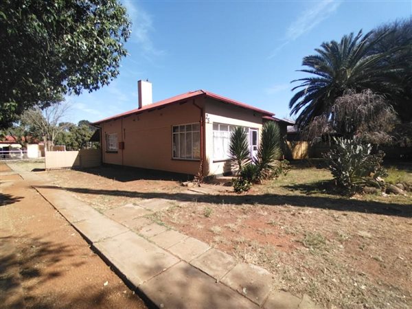 3 Bedroom House 3 Bedroom House