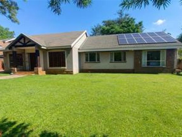 4 Bedroom House 4 Bedroom House