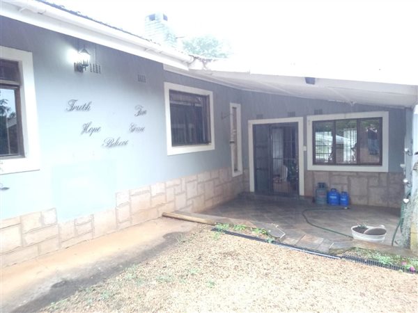 3 Bedroom House 3 Bedroom House