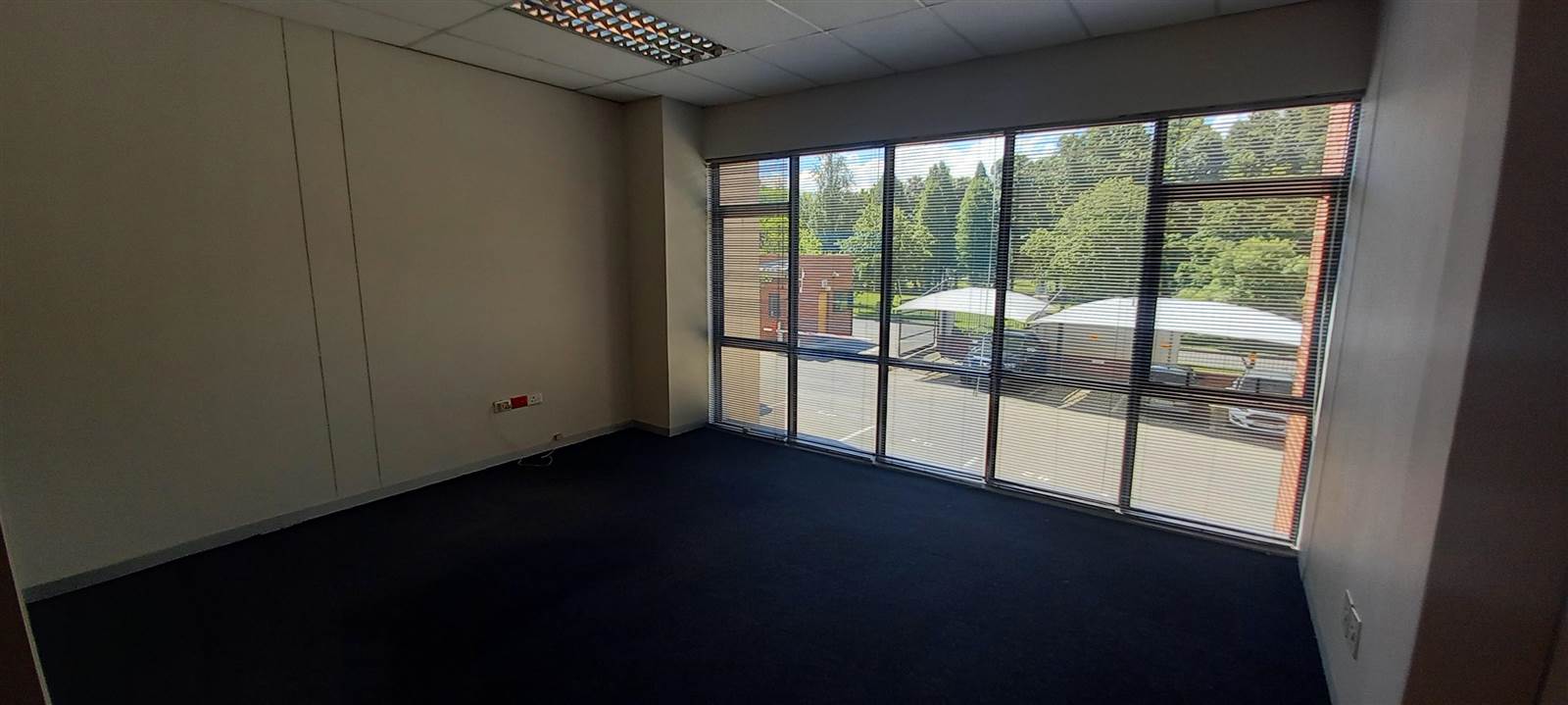 220  m² Commercial space in Bedfordview photo number 7