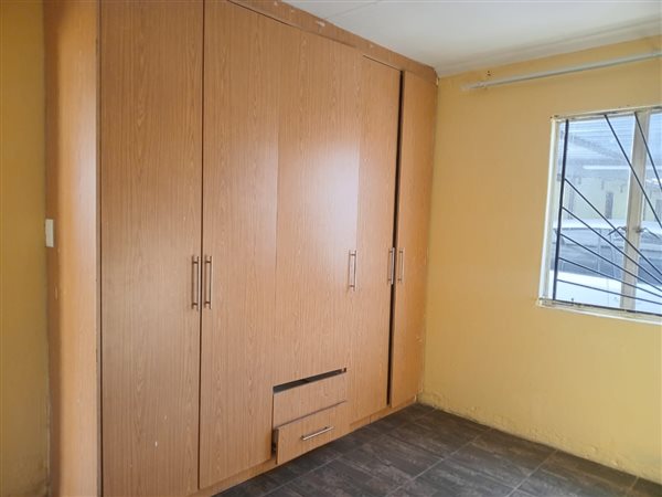 2 Bedroom House 2 Bedroom House