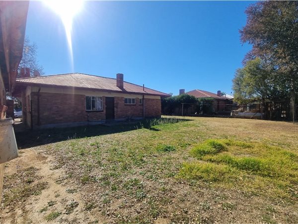 3 Bedroom House 3 Bedroom House