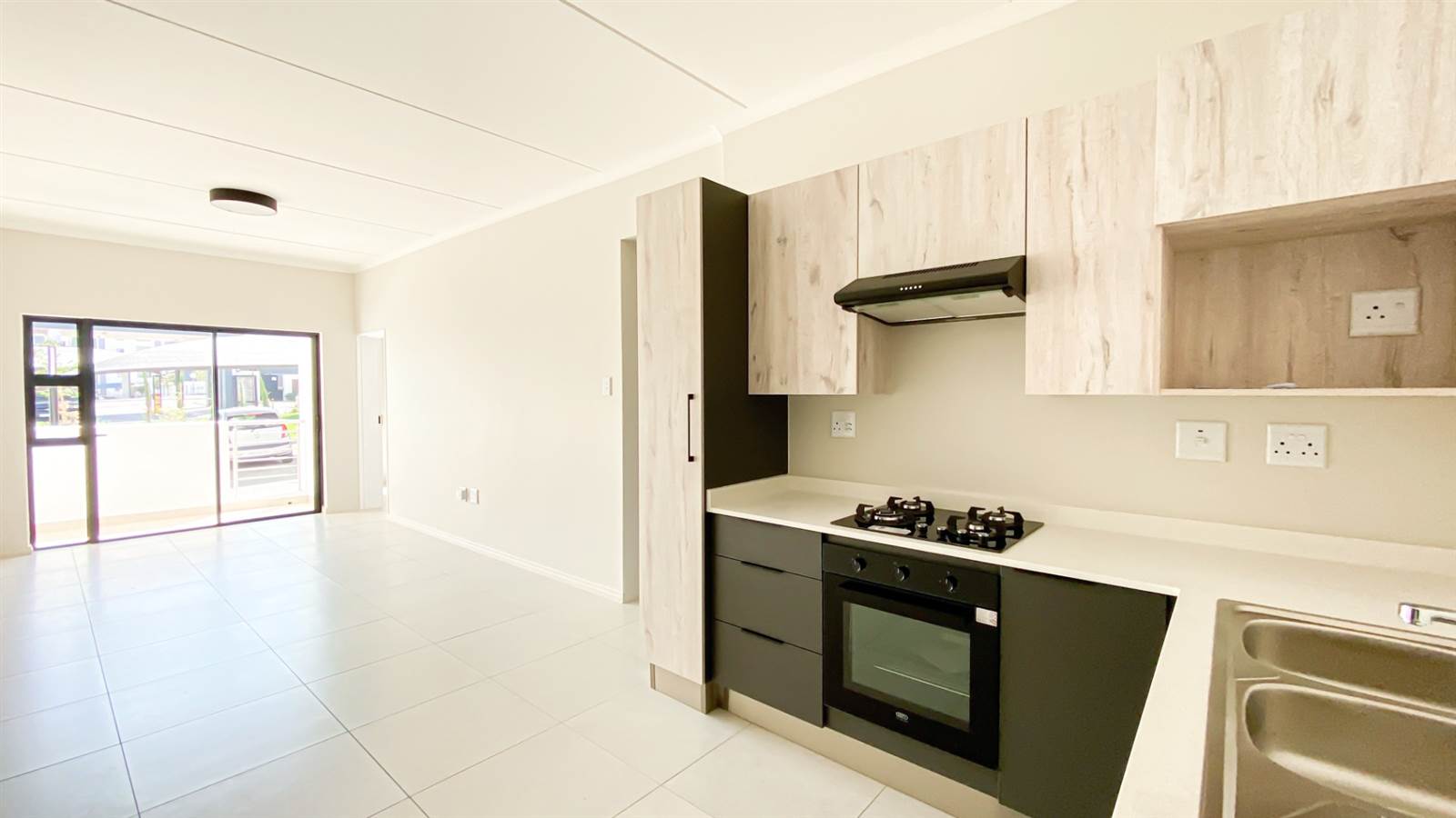 2 Bed Apartment in Waterfall Estate photo number 1
