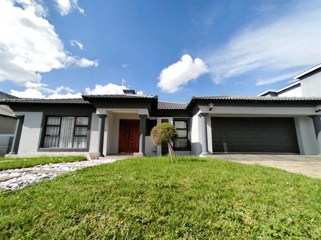 3 Bedroom House 3 Bedroom House