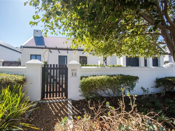 3 Bedroom House 3 Bedroom House