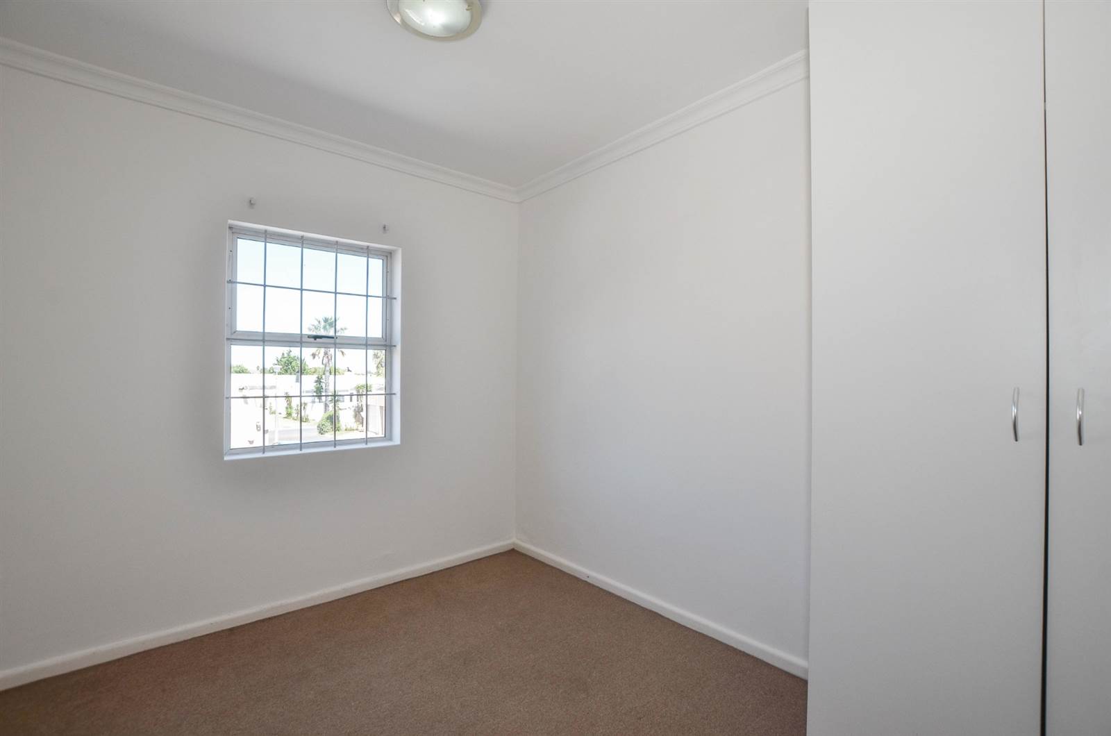 3 Bed Townhouse in Parklands photo number 14