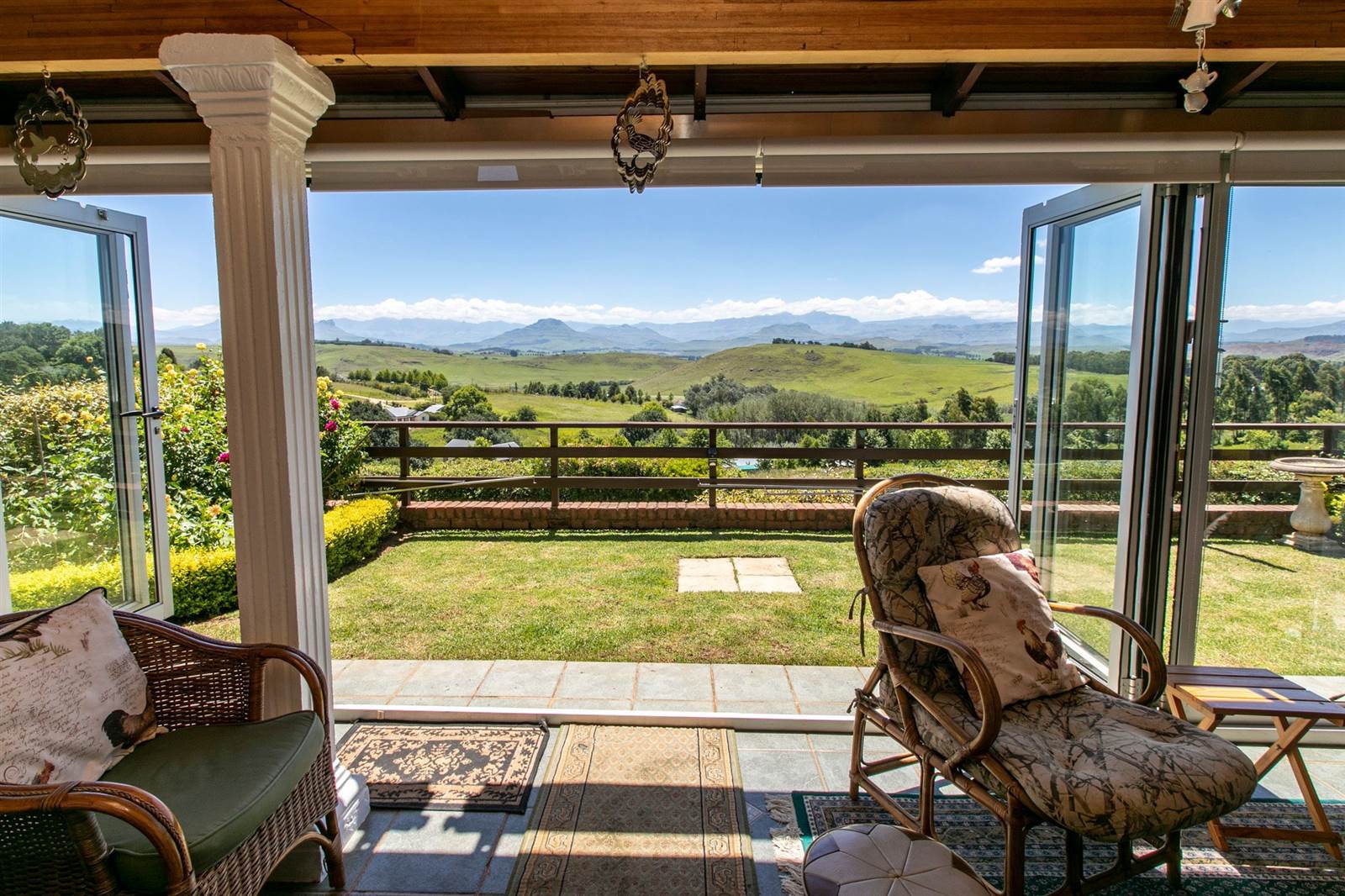 3 Bed House in Underberg photo number 5