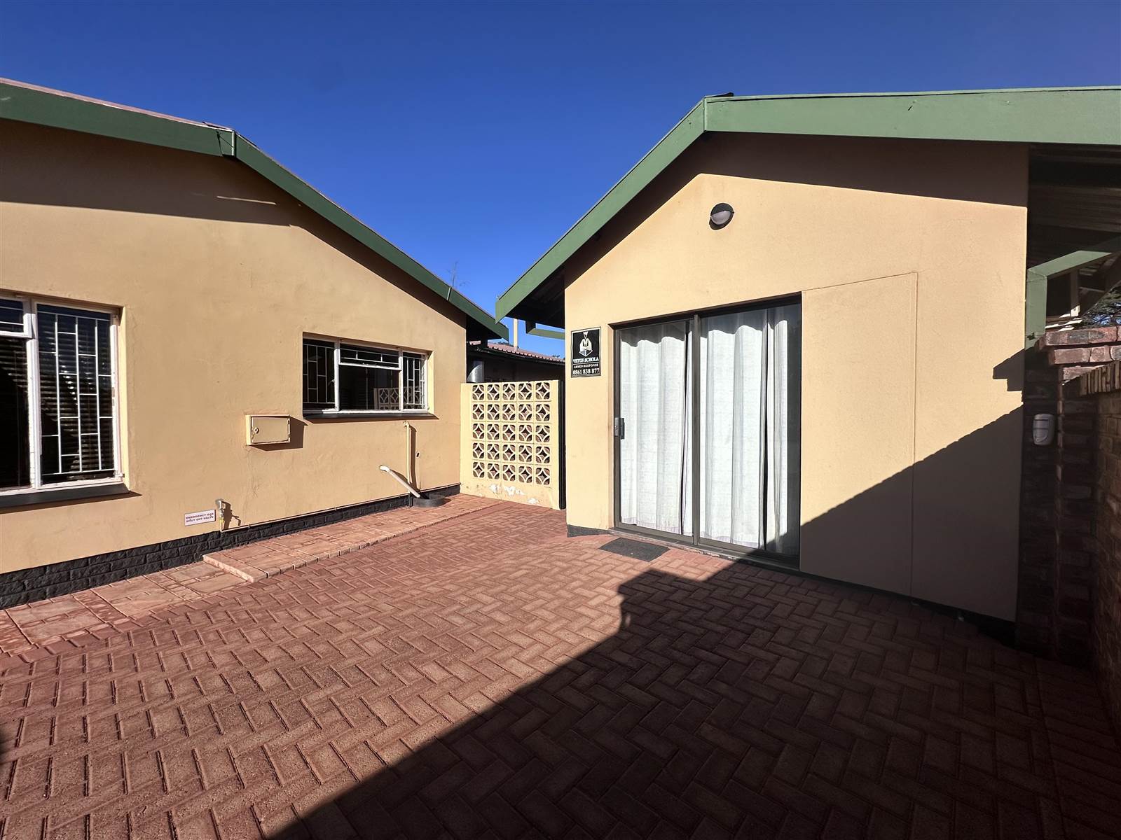 1 Bed Flat in Kathu photo number 1