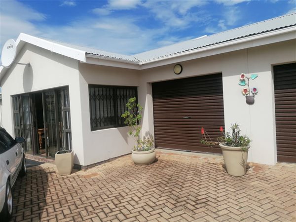 3 Bedroom House 3 Bedroom House