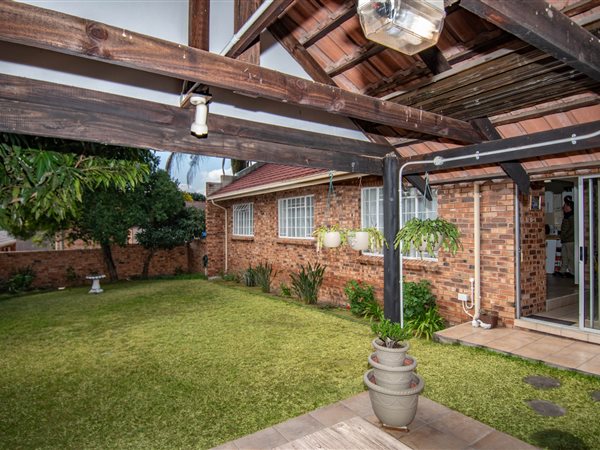 3 Bedroom House 3 Bedroom House