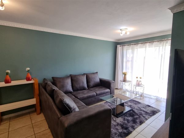 2 Bedroom Flat 2 Bedroom Flat