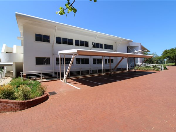 284  m² Commercial space in La Lucia