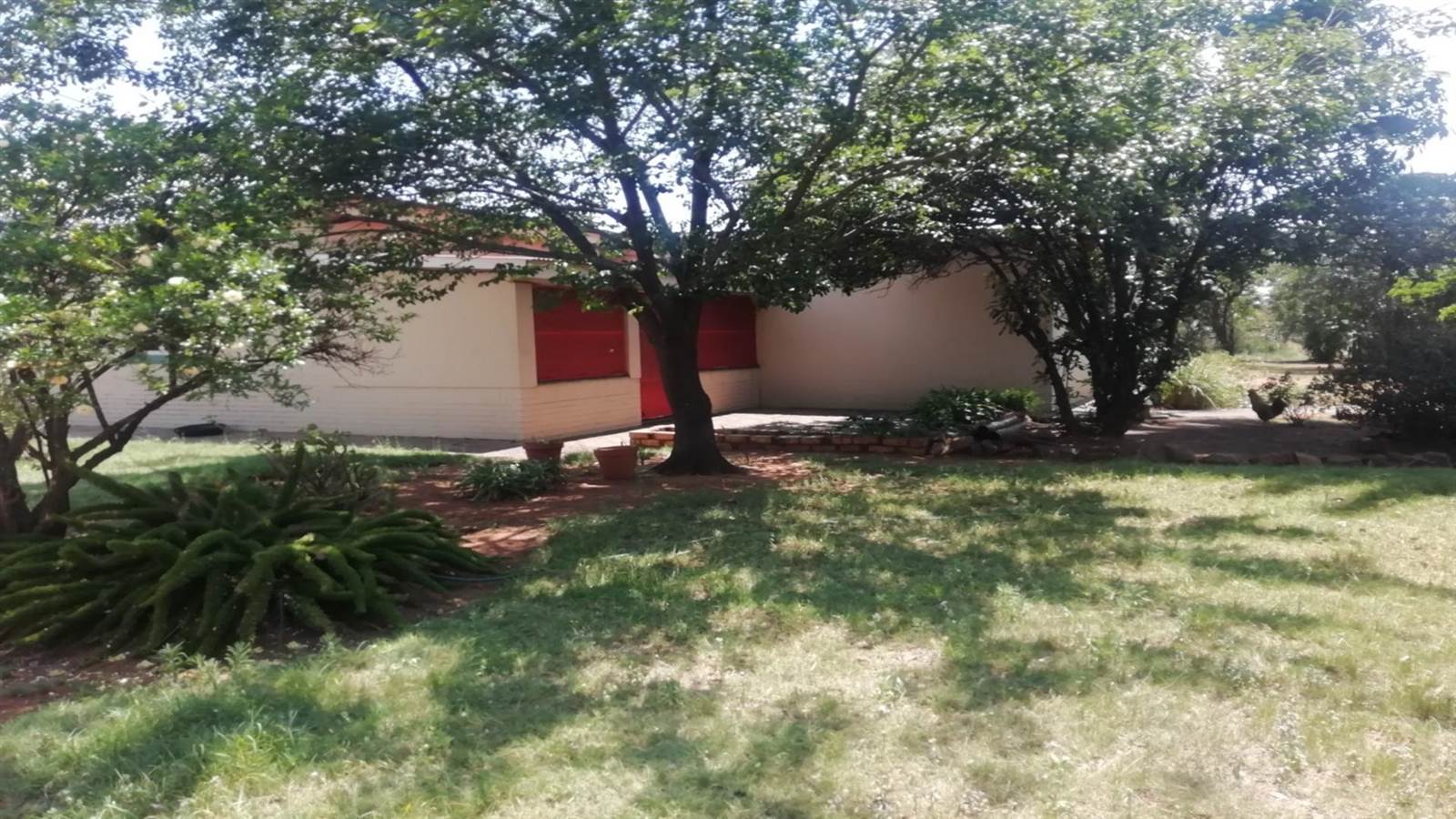 9536 m² Farm in Witbank Central photo number 1