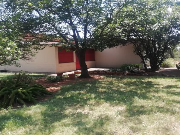 9536 m² Farm in Witbank Central