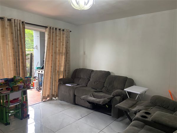 3 Bedroom Flat 3 Bedroom Flat