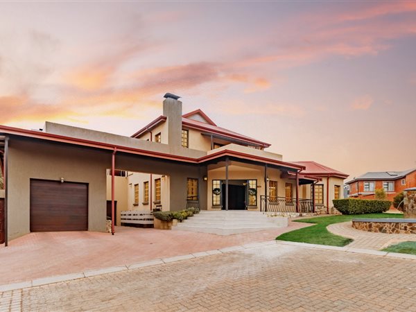 4 Bedroom House
