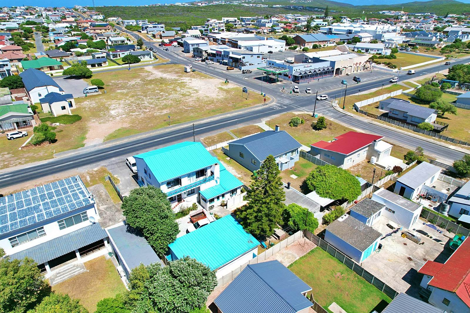 8 Bed House in Struisbaai photo number 16