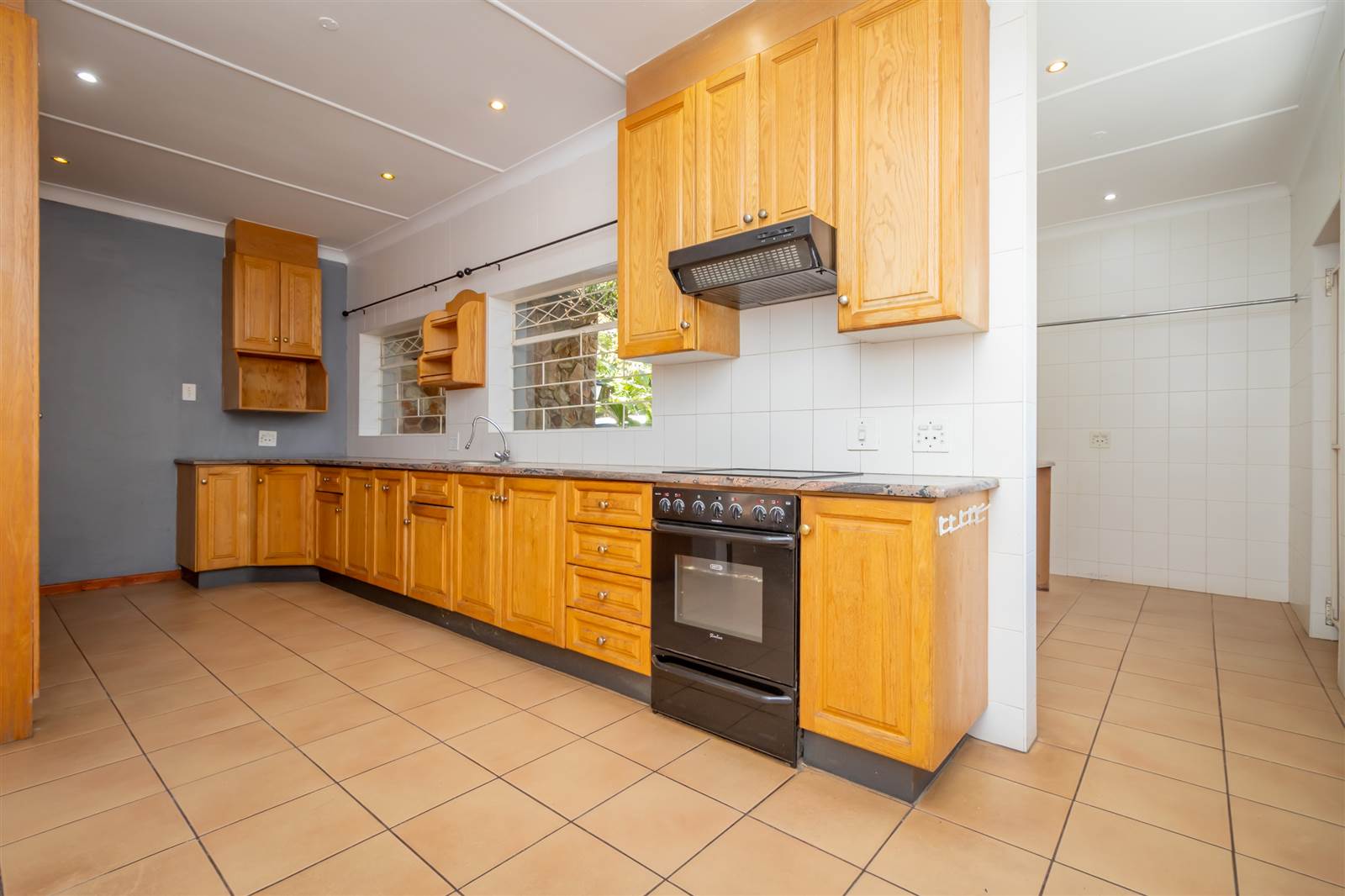 3 Bed House in Northcliff photo number 10