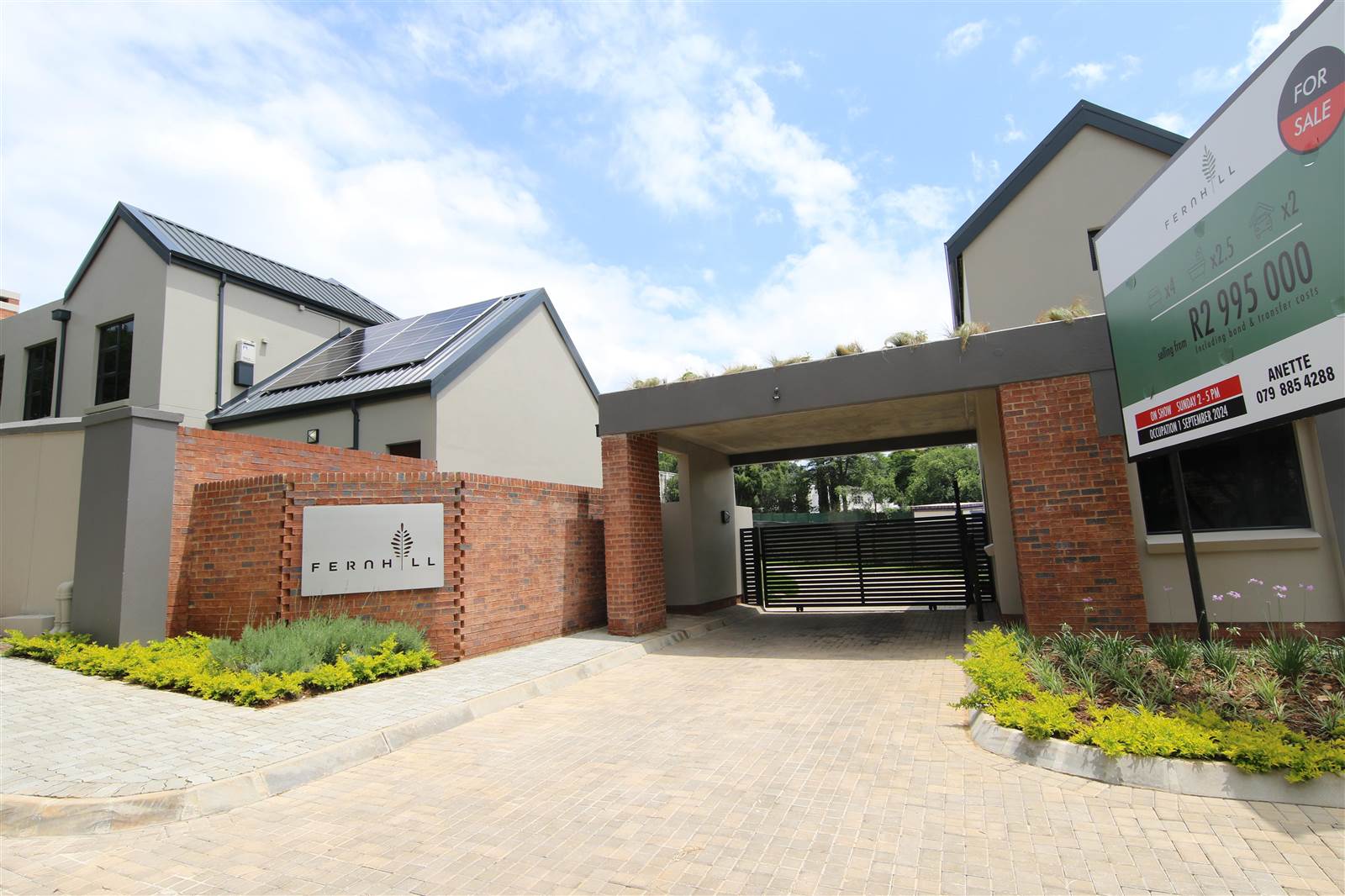 4 Bed Townhouse in Bryanston photo number 17