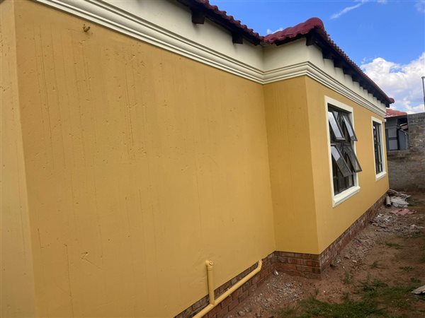 2 Bedroom House