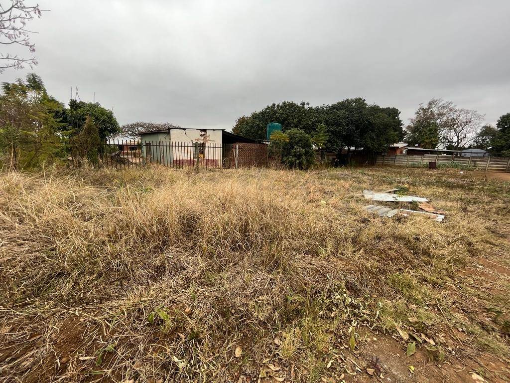 1300 m² Land available in Makhado (Louis Trichardt) photo number 5