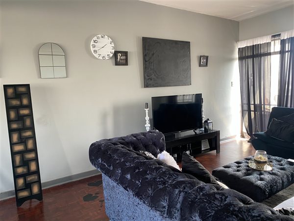 2 Bedroom Apartment 2 Bedroom Apartment