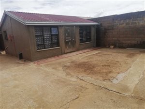 2 Bed House in Zola