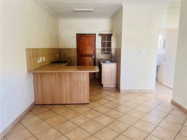 2 Bedroom Townhouse 2 Bedroom Townhouse