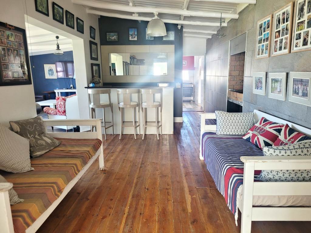 3 Bed House in Struisbaai photo number 14