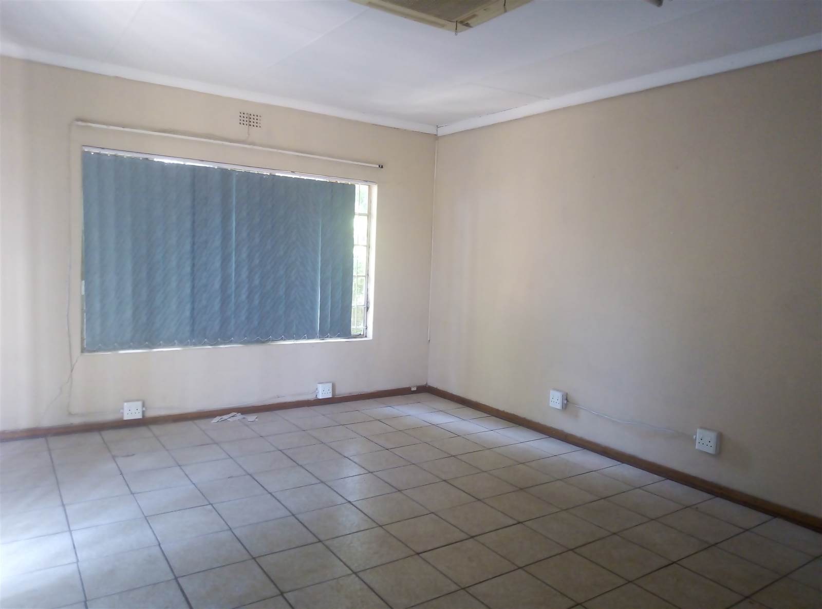 290  m² Commercial space in Rustenburg Central photo number 7