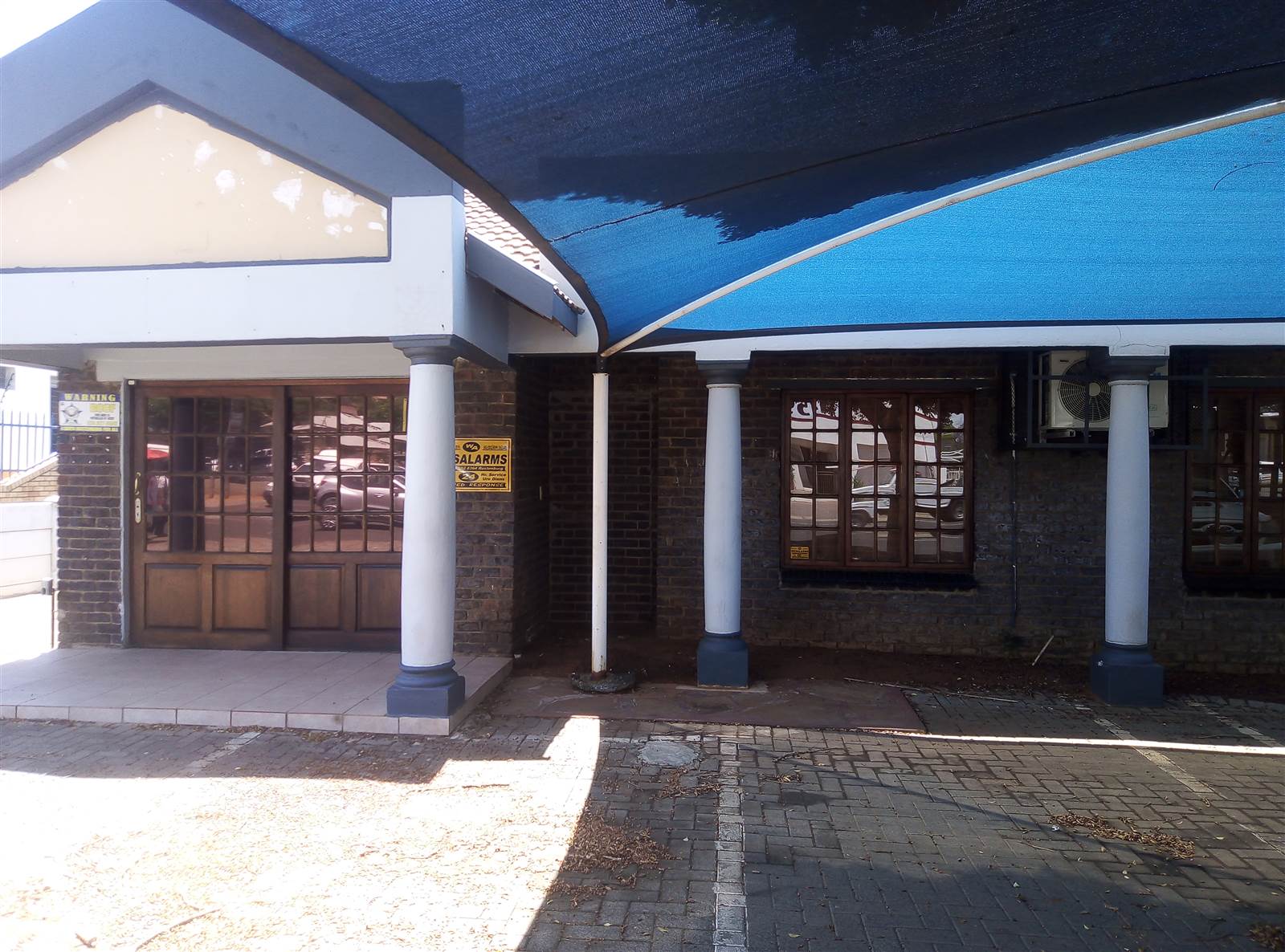 290  m² Commercial space in Rustenburg Central photo number 2