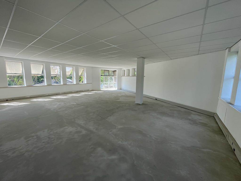 150  m² Commercial space in Parktown North photo number 25