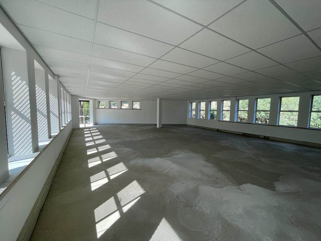 150  m² Commercial space in Parktown North photo number 12