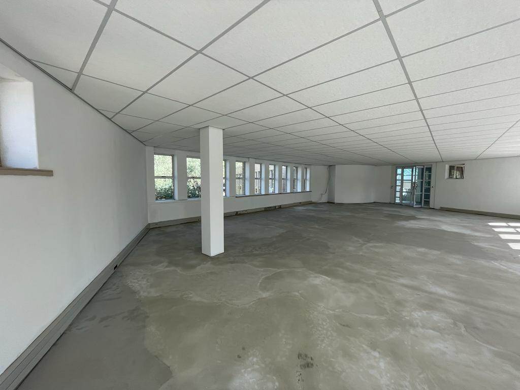 150  m² Commercial space in Parktown North photo number 20
