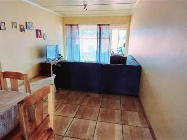 2 Bed Apartment