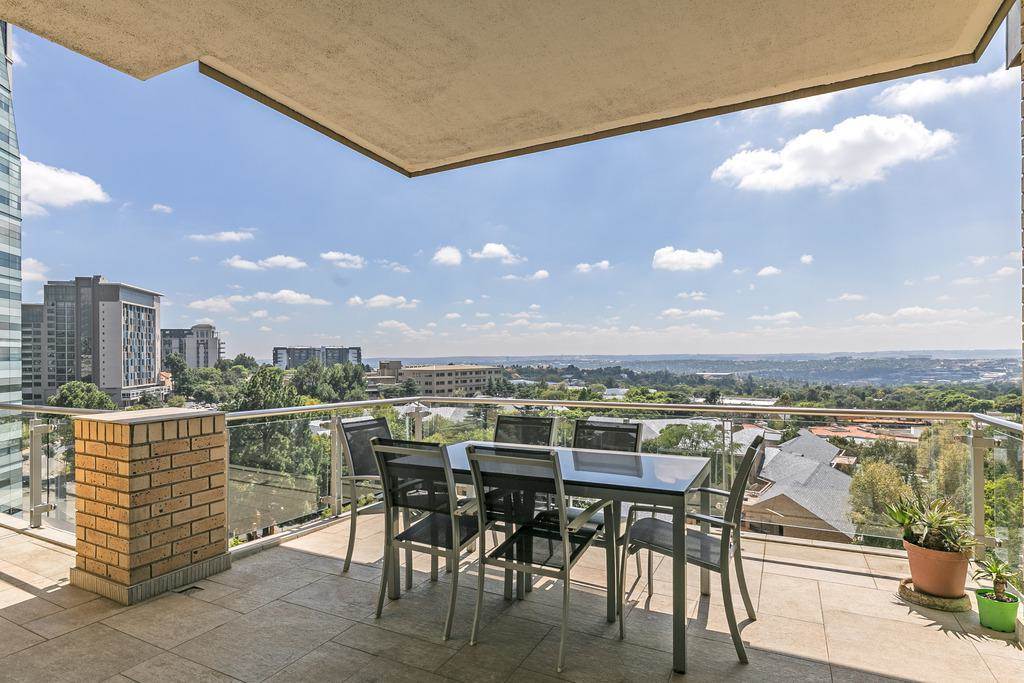 4 Bed Penthouse in Morningside photo number 17