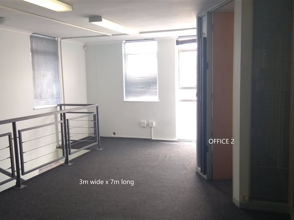 92  m² Office Space