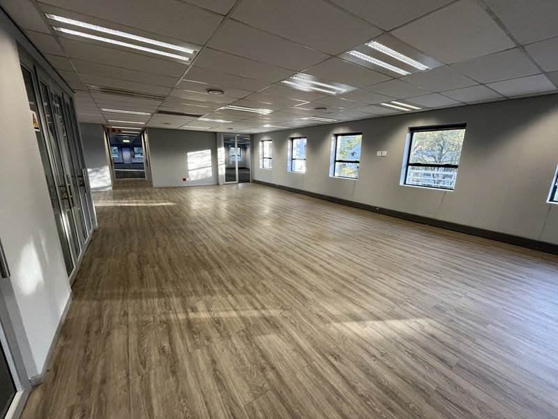 1191  m² Office Space in Woodmead photo number 30